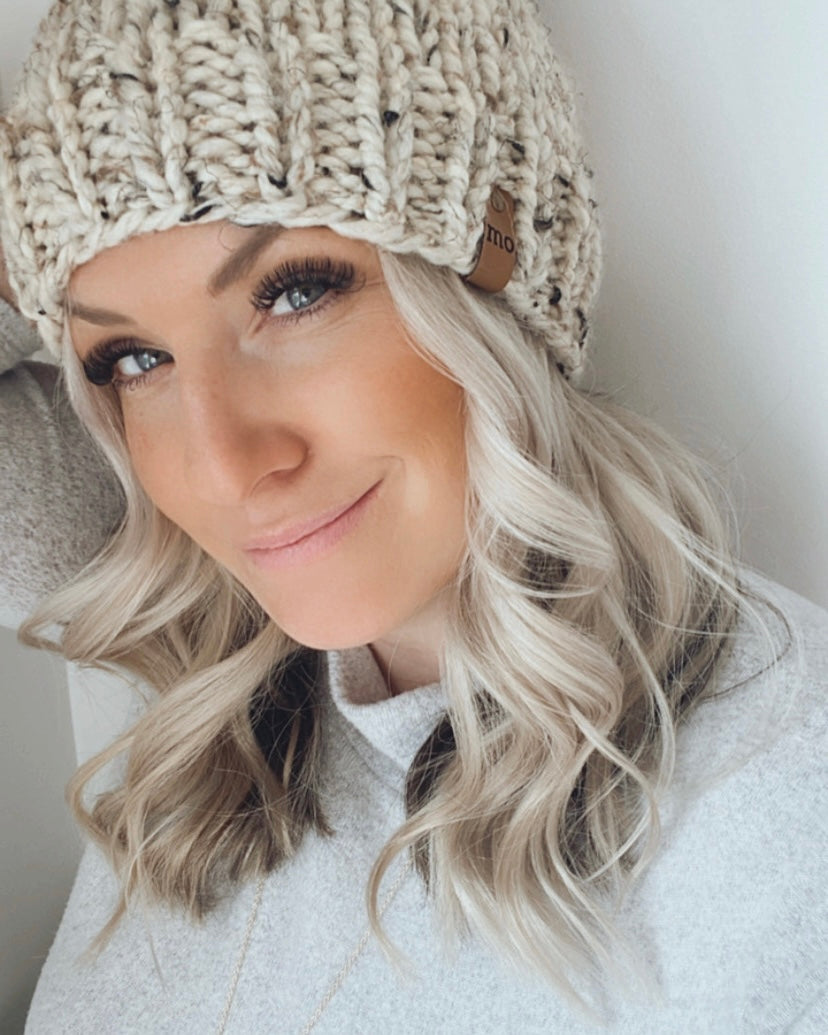 Handmade winter knitwear and pom poms, custom orders available. Mo' Knits